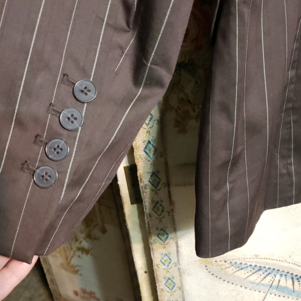 Womens Jacket - Picture 6 of 7